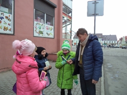 Вручение открыток 23 февраля